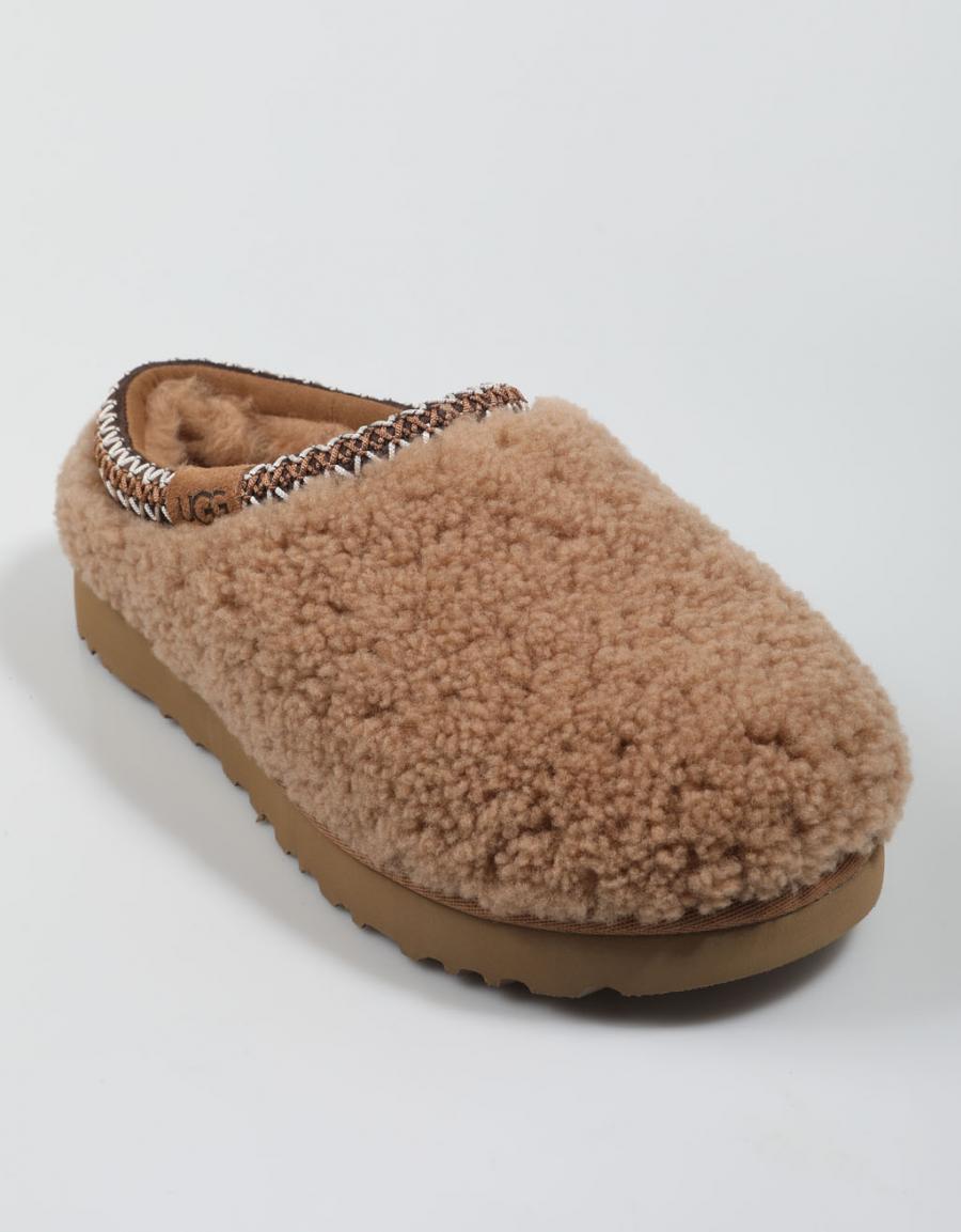 ZUECOS UGG TASMAN MAXI CURLY en color Cuero