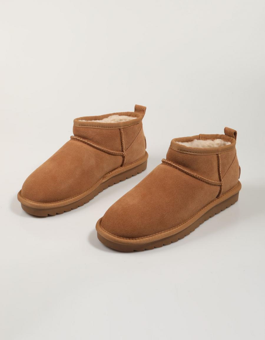 BOTINES COLORS OF CALIFORNIA YW078 en color Beige