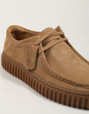 ZAPATOS SPORT CLARKS TORHILL LO en color Taupe