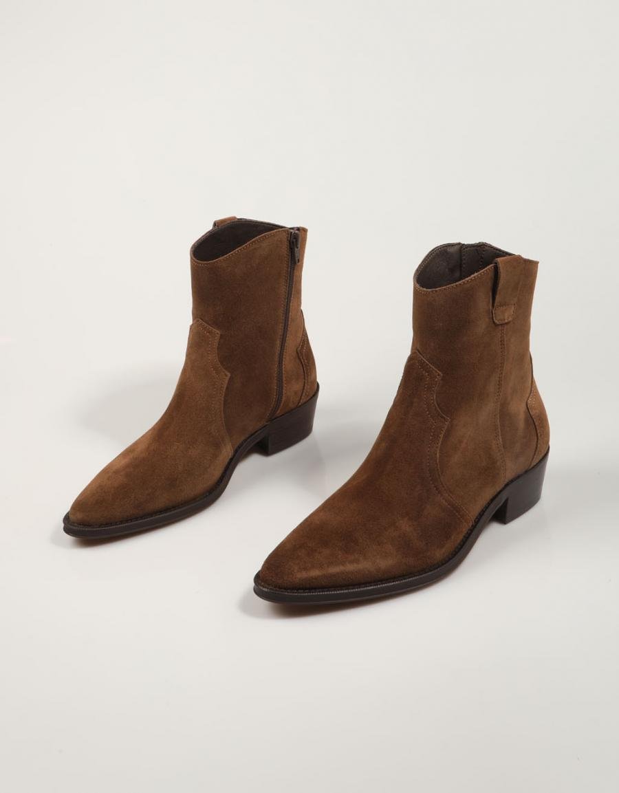 BOTINES ALPE 2548 11 en color Cuero