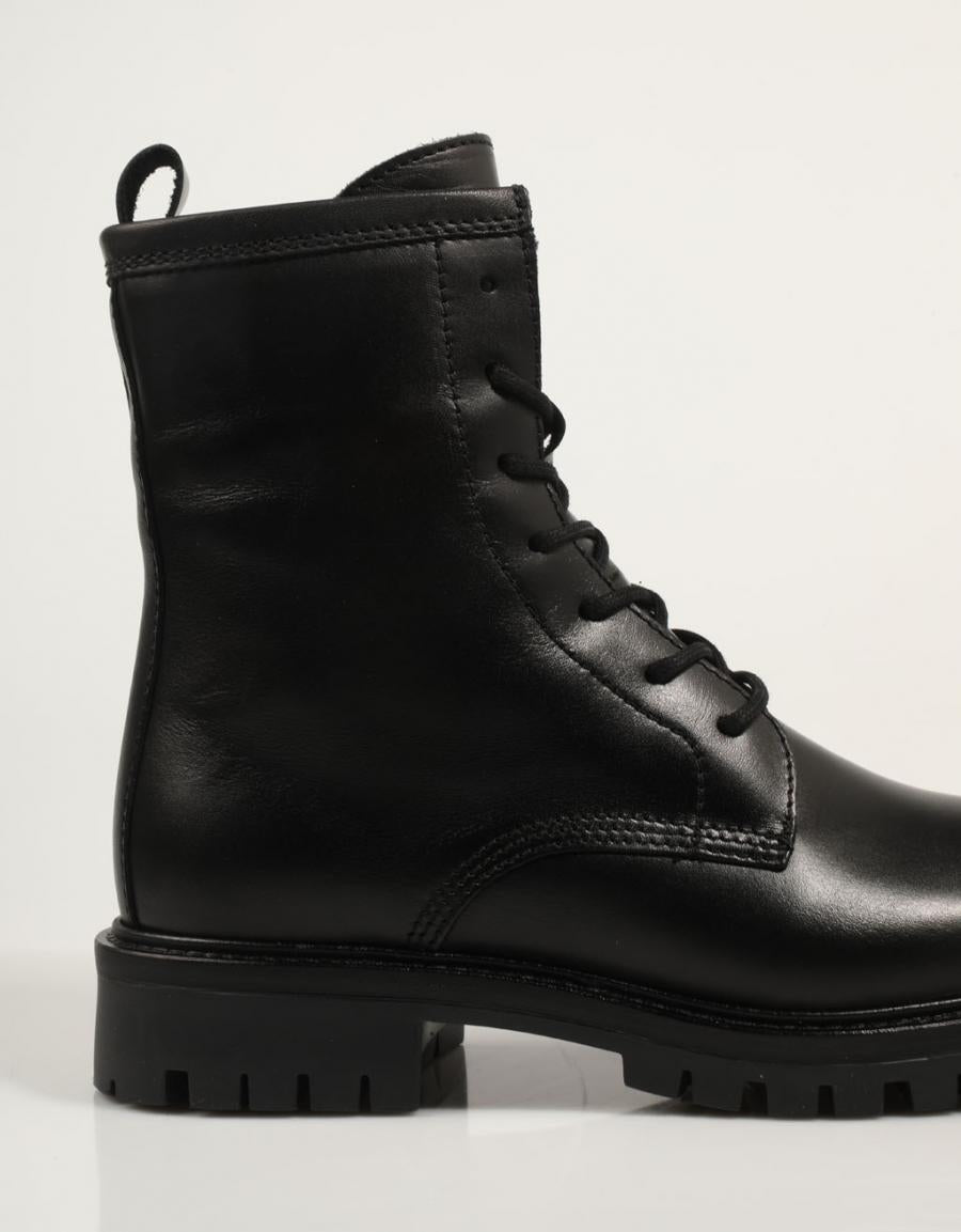 Alpe 2610 17 botas de tornozelo em preto