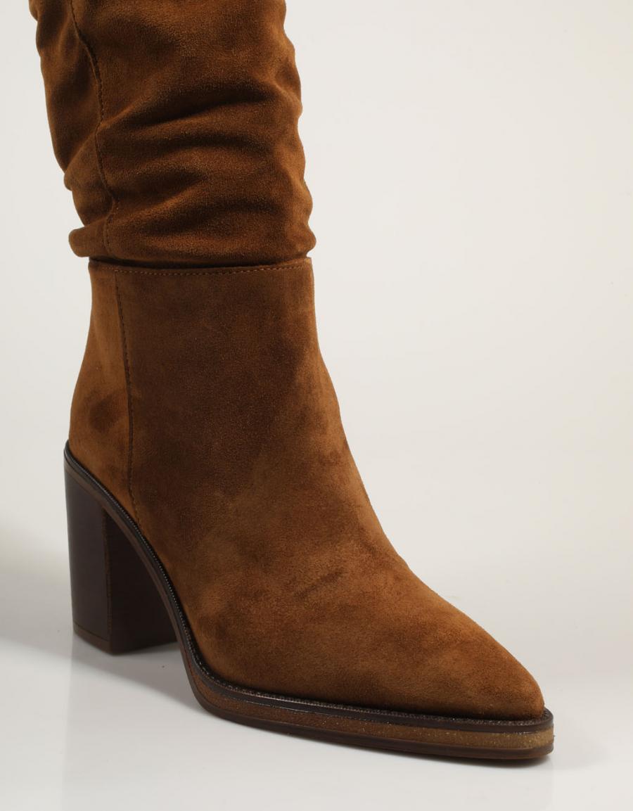 ALPE 5219 11 botas na cor de couro