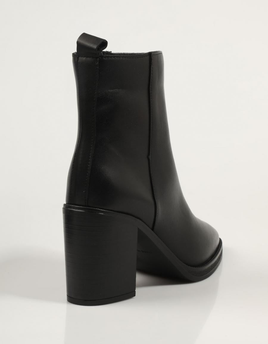 Alpe 5221 Stiefel in Schwarz