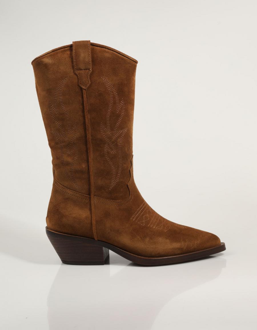 ALPE 5255 11 botas na cor de couro
