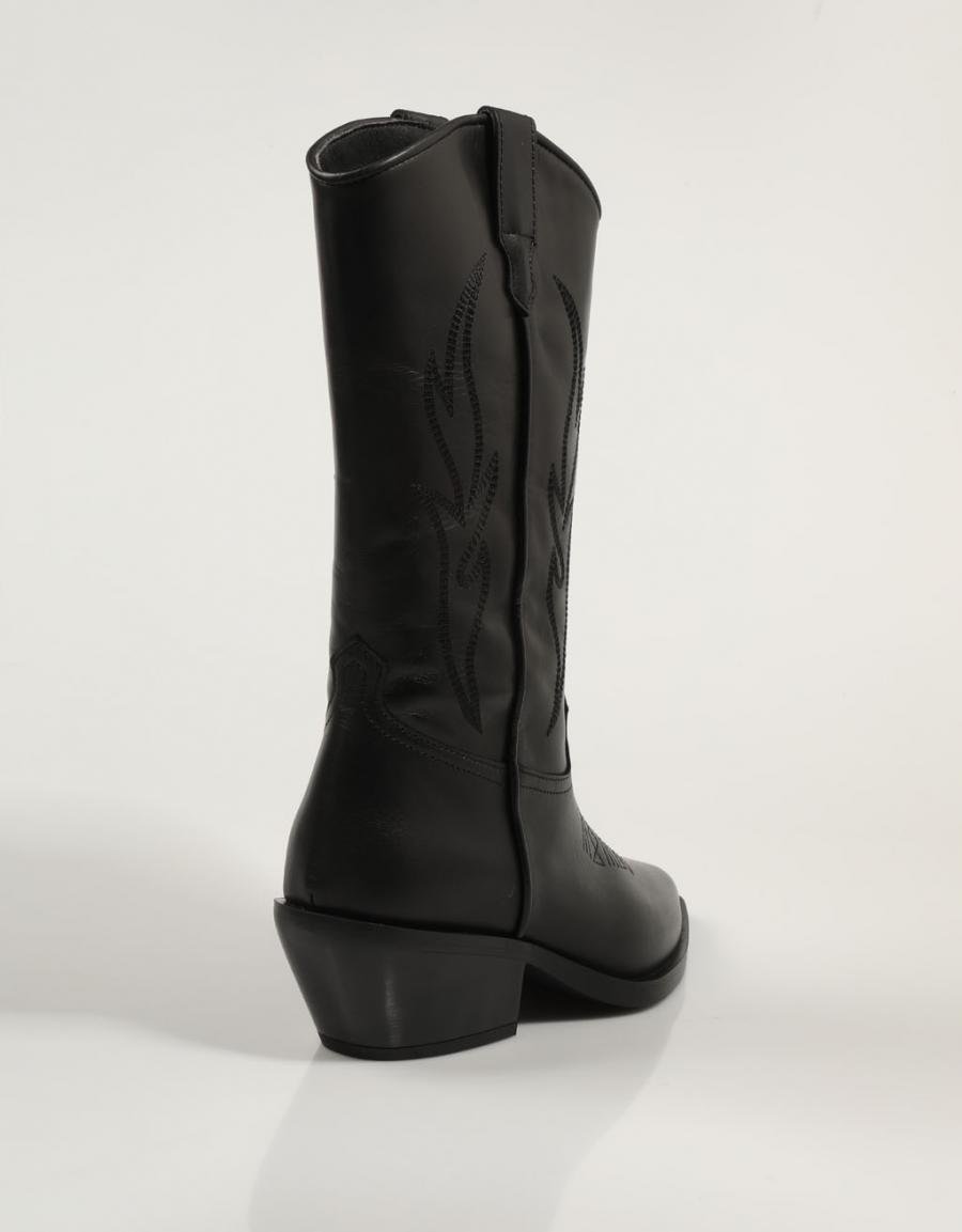 ALPE 5255 17 botas em preto