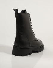 ALPE 5311 17 botas de tornozelo em preto
