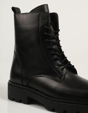 ALPE 5311 17 botas de tornozelo em preto