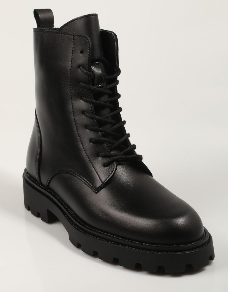 ALPE 5311 17 botas de tornozelo em preto