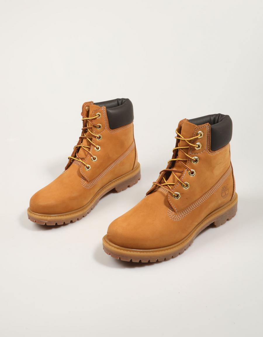 Botas amarelas de Timberland em amarelo