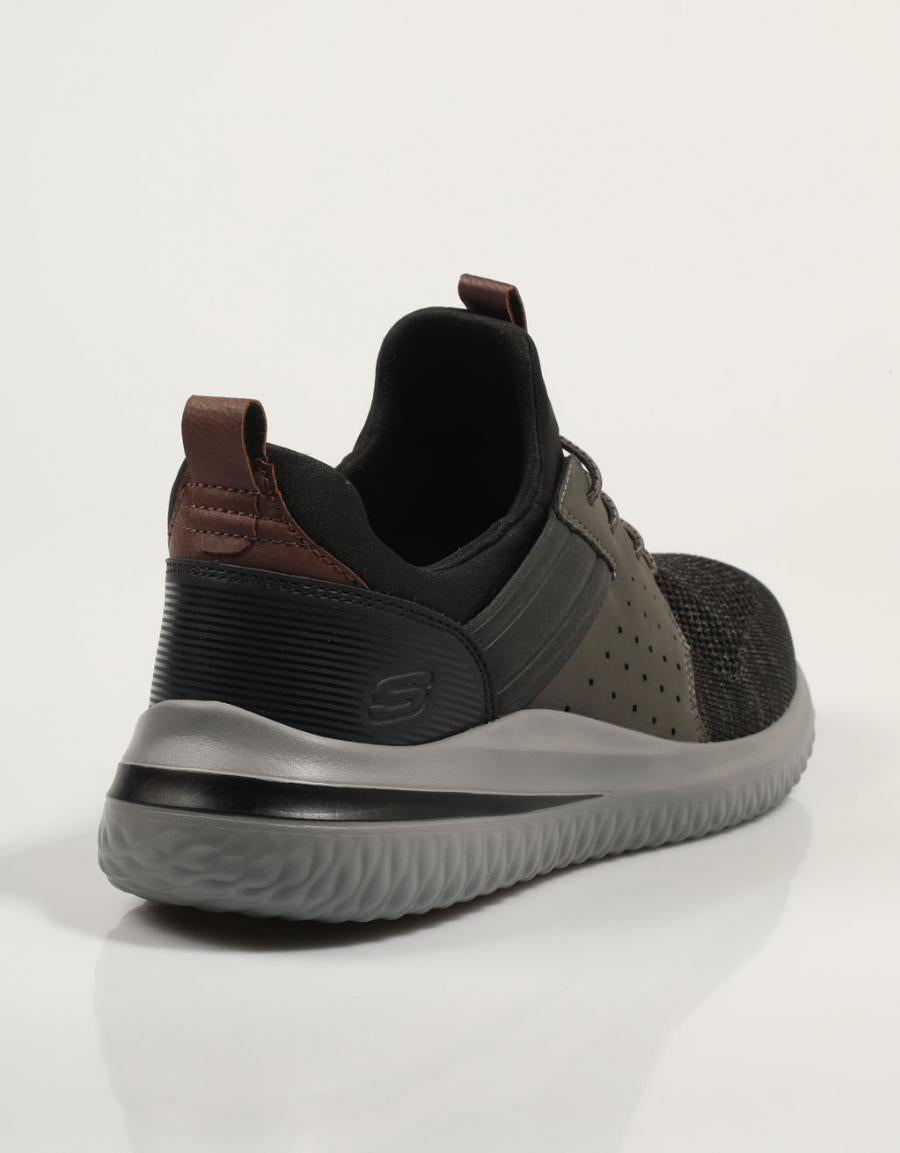 ZAPATOS SPORT SKECHERS DELSON 3 0 CICADA en color Negro