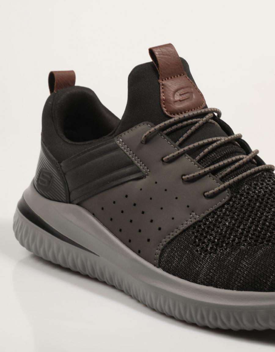ZAPATOS SPORT SKECHERS DELSON 3 0 CICADA en color Negro