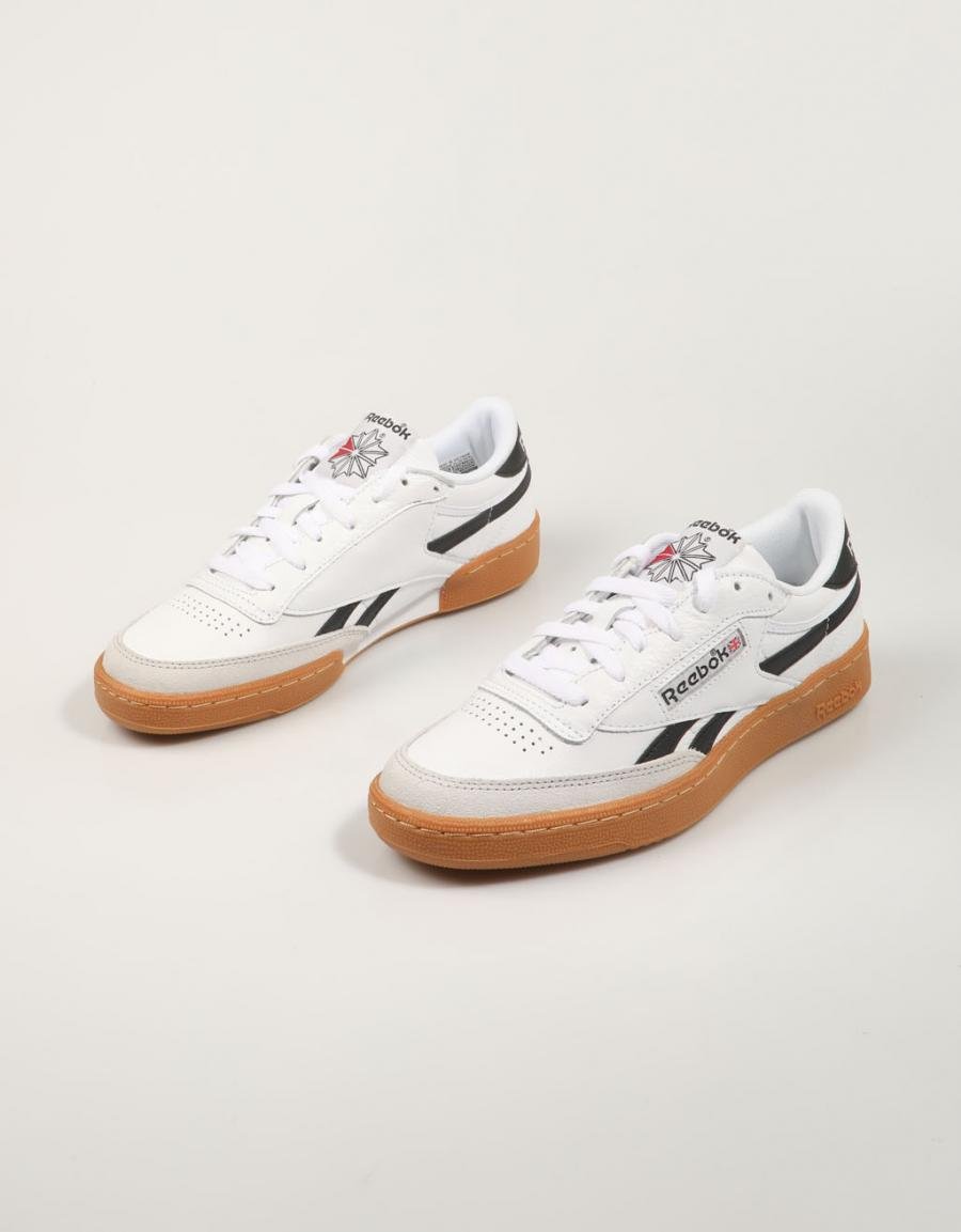 ZAPATILLAS REEBOK CLUB C REVE en color Blanco
