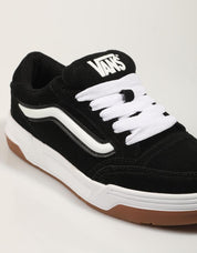ZAPATILLAS VANS HYLANE en color Negro