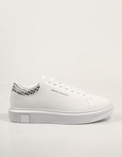 Sapatos Armani Exchange Xux123 em branco