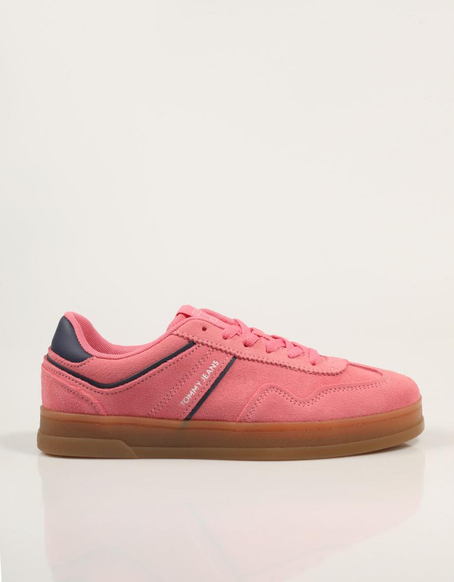 Tommy Hilfiger le sneaker in pelle scamosciata di Greenwich in rosa