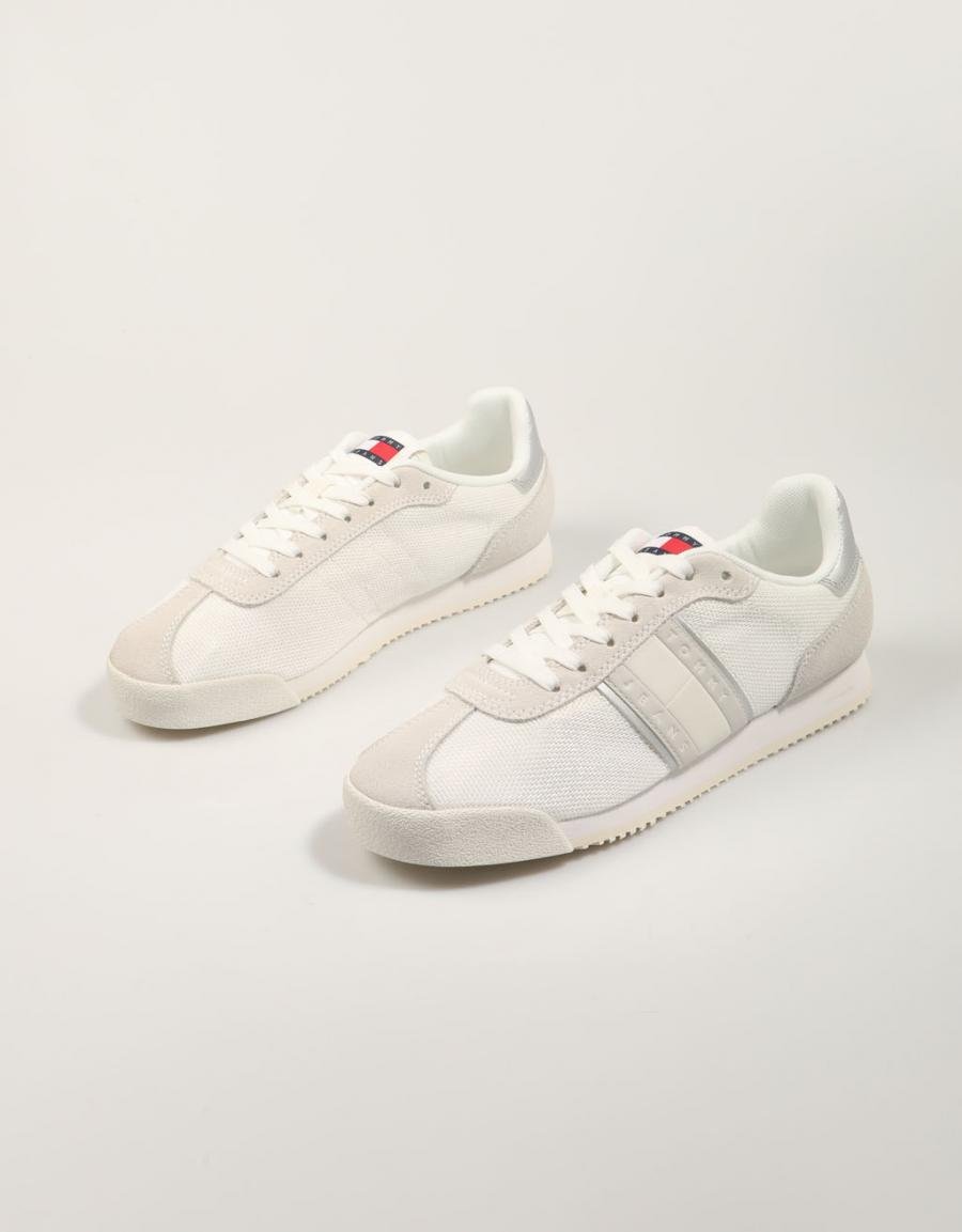 Tommy Hilfiger TJW Low Profile Runner Shoes em branco