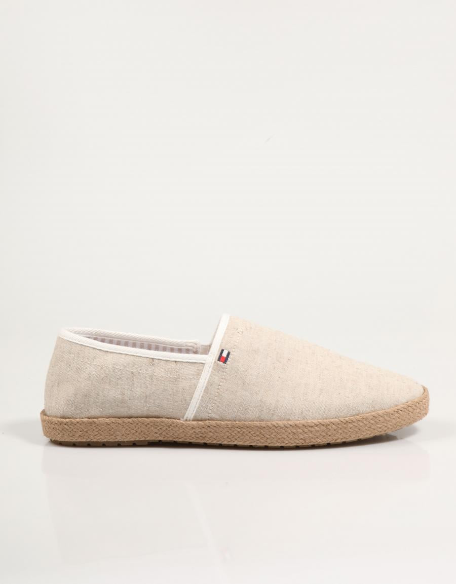 ESPARDEÑAS TOMMY HILFIGER JOE HILFIGER CHAMBRAY ESPADRILLE en color Beige