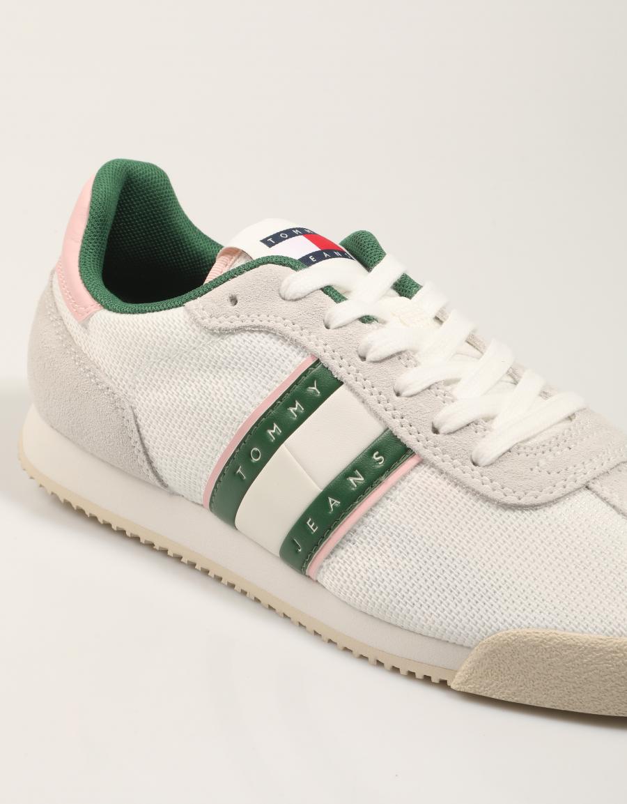 Tommy Hilfiger Onny Tjw Low Runner in White Sneakers