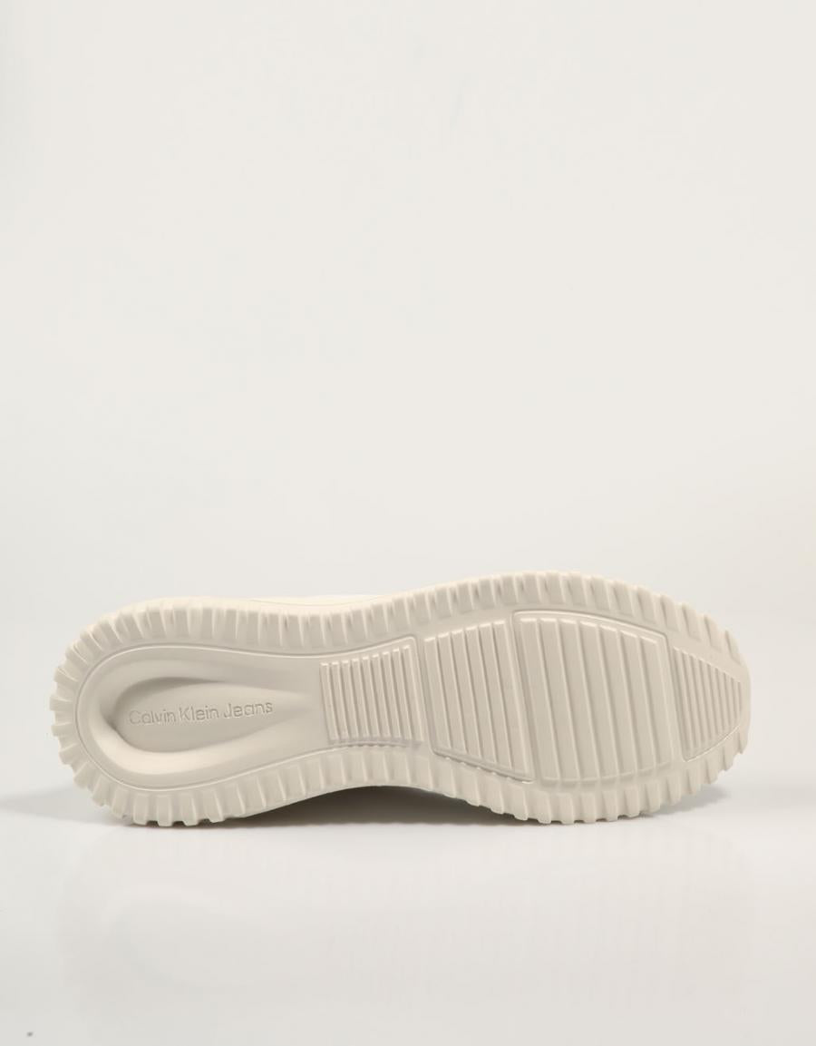 Calvin Klein Lausanne Eva Runner Low Lace ML sapatos em branco