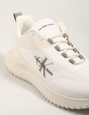 Calvin Klein Lausanne Eva Runner Low Lace ML sapatos em branco
