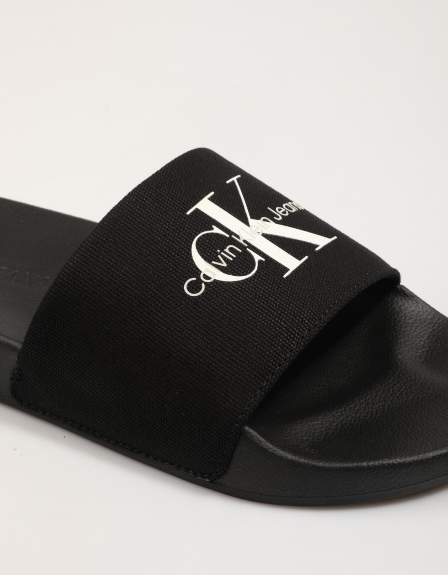 Calvin Klein Miami Slide Monogramm CV Chanclas in Schwarz