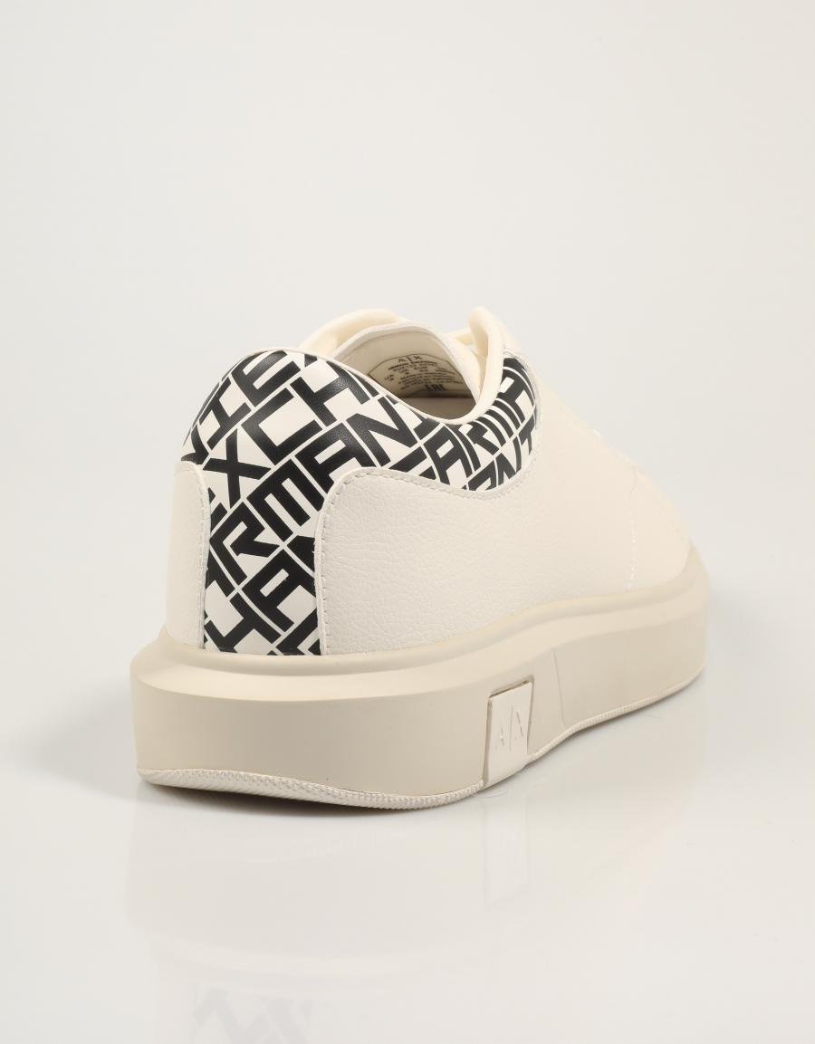 Armani Exchange Xux123 XV534 Sapatos em branco