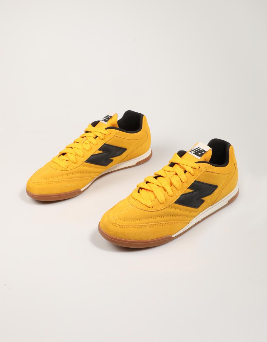 Turnschuhe NEW BALANCE URC42 in Gelb