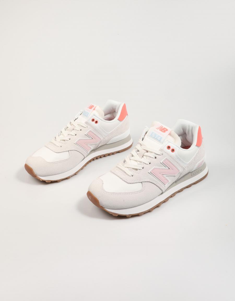 Baskets NEW BALANCE WL574 dans Beige