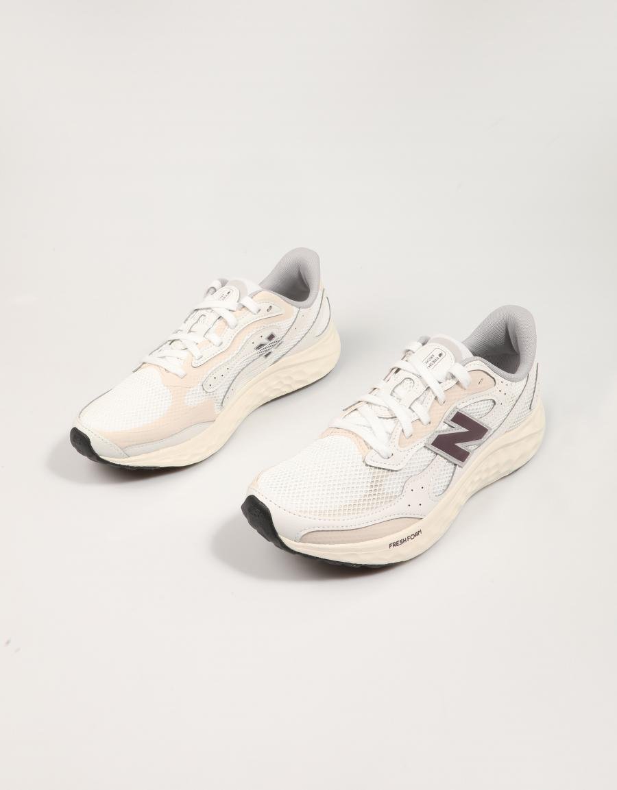 Turnschuhe NEW BALANCE Marist in Weiß