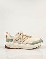 Sneakers NEW BALANCE Wtgaro Garoe V2 em bege