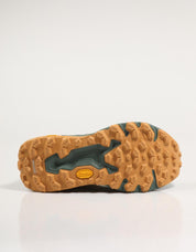 Sneakers NEW BALANCE Wther Hierro V9 en beige