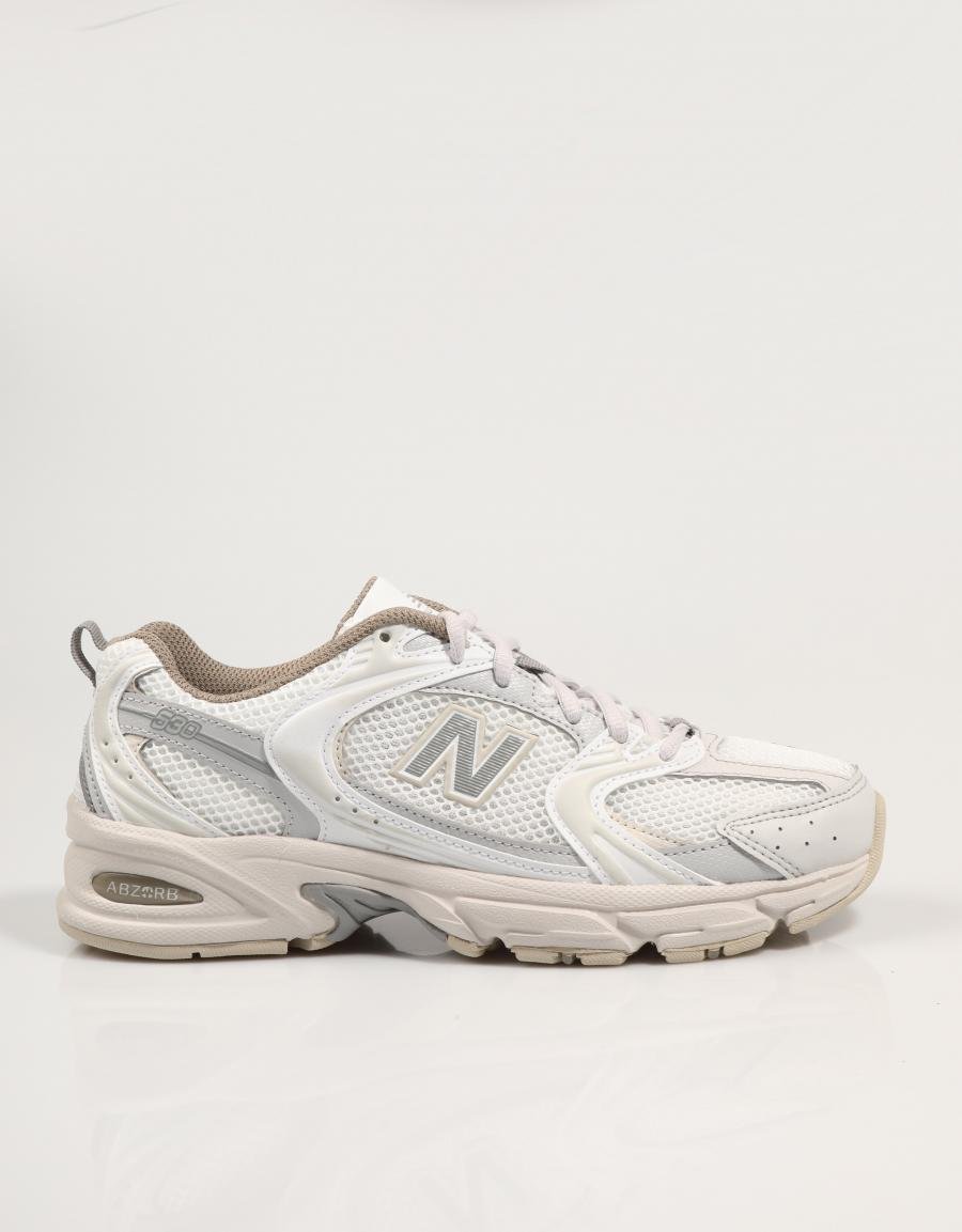 Tênis NEW BALANCE U530 em branco