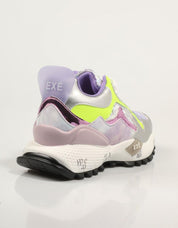 EXE D190608 13 chaussures en couleur multicolore