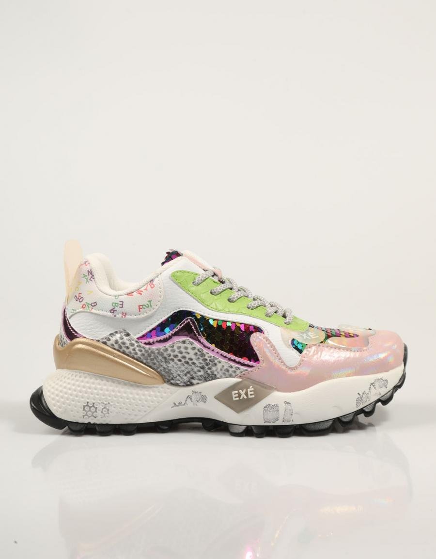 EXE D190608 13 sapatos em cor multicolorida