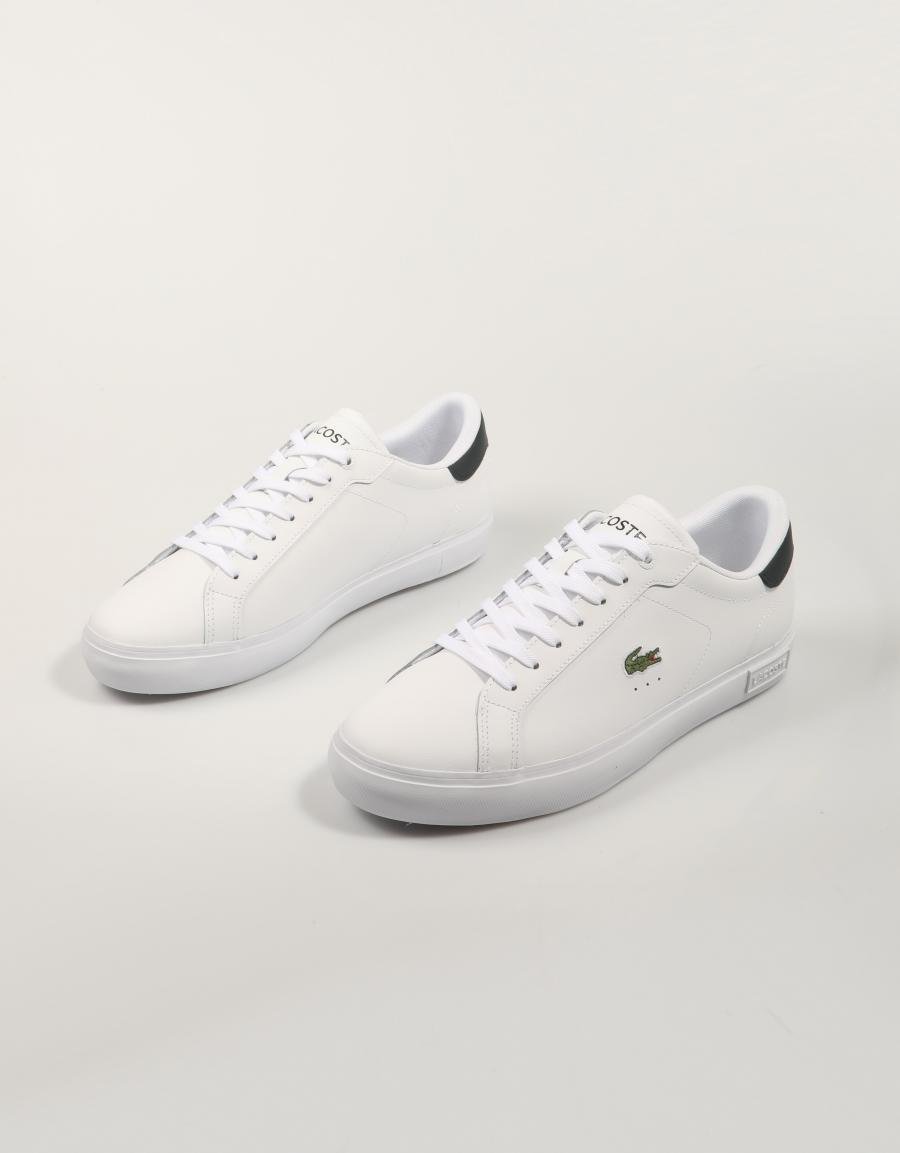 ZAPATILLAS LACOSTE POWERCOURT SNEAKERS en color Blanco