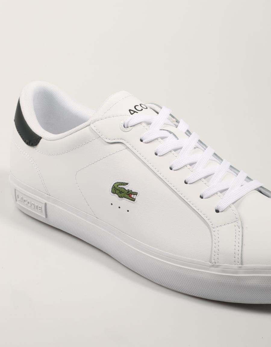 ZAPATILLAS LACOSTE POWERCOURT SNEAKERS en color Blanco