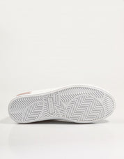 Lacoste PowerCourt Sneakers en blanc