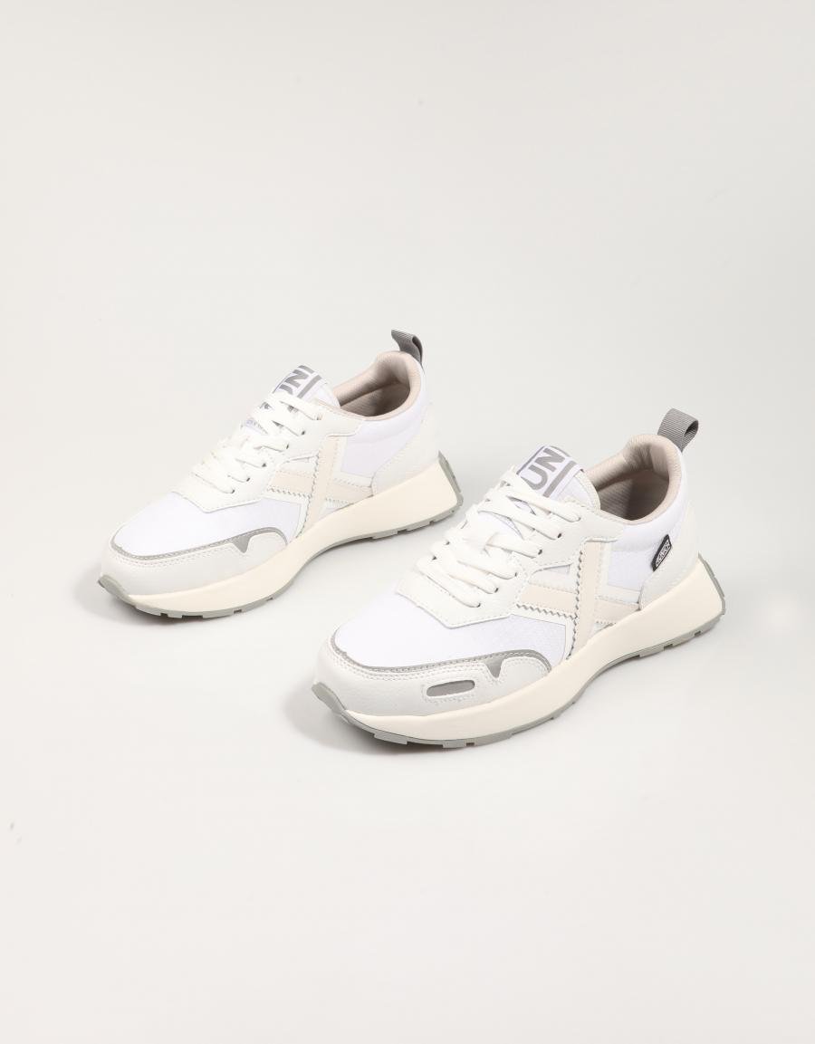 ZAPATILLAS MUNICH XEMINE  WOMAN en color Blanco