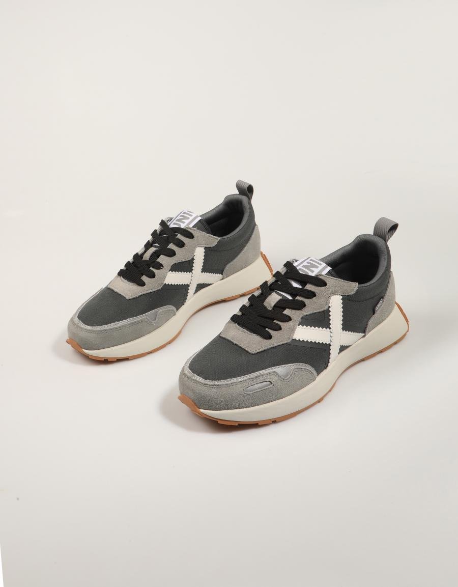 ZAPATILLAS MUNICH XEMINE en color Gris