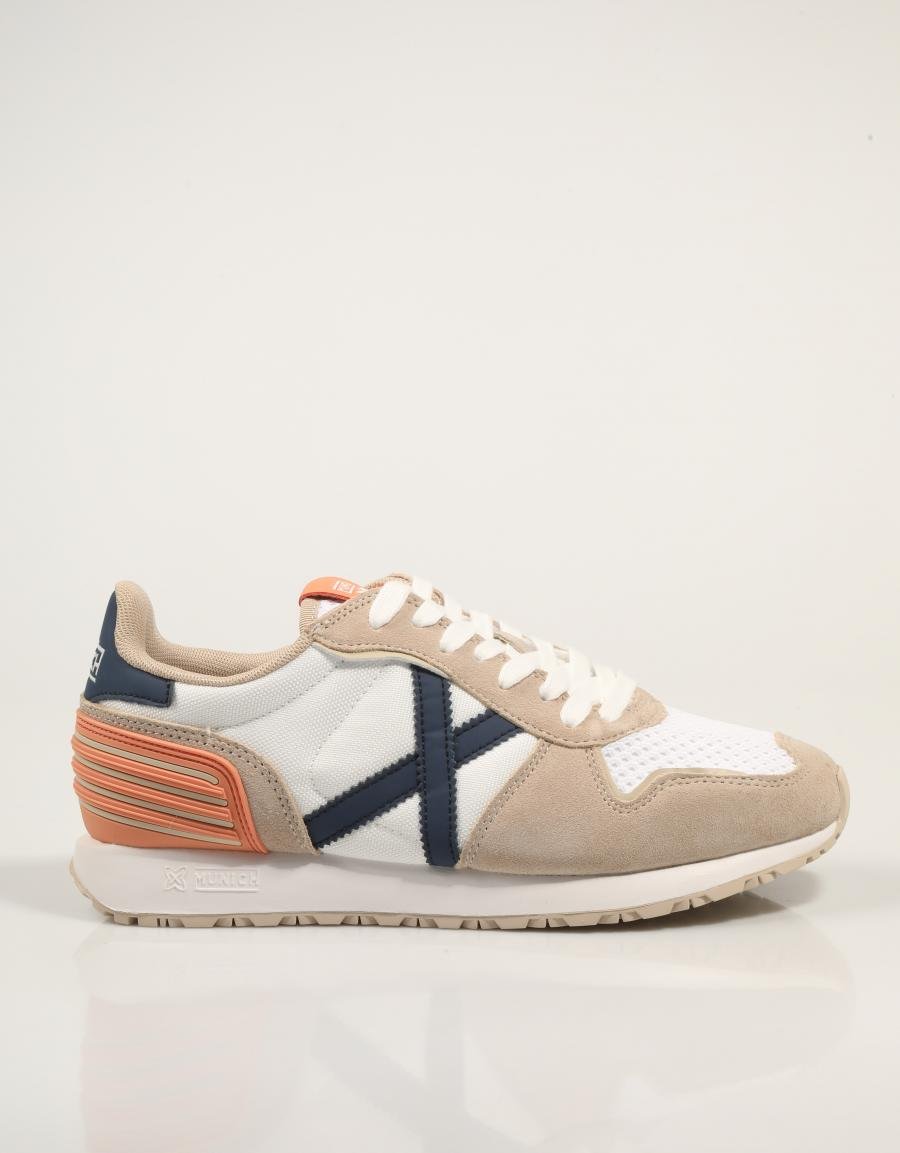 ZAPATILLAS MUNICH MASSANA CLUB en color Blanco