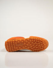 ZAPATILLAS PUMA EASY RIDER en color Naranja