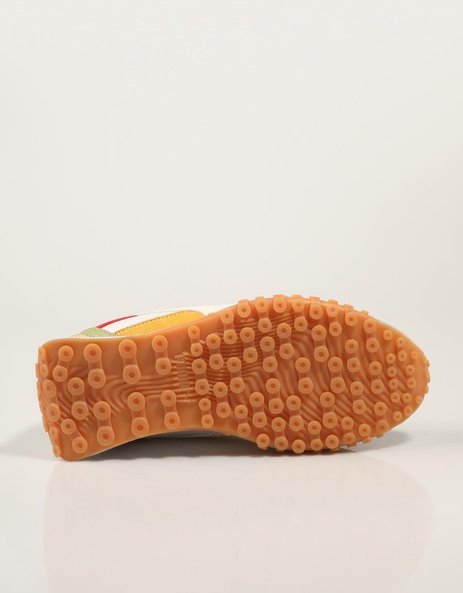 Sneakers PUMA blktop rider in beige color