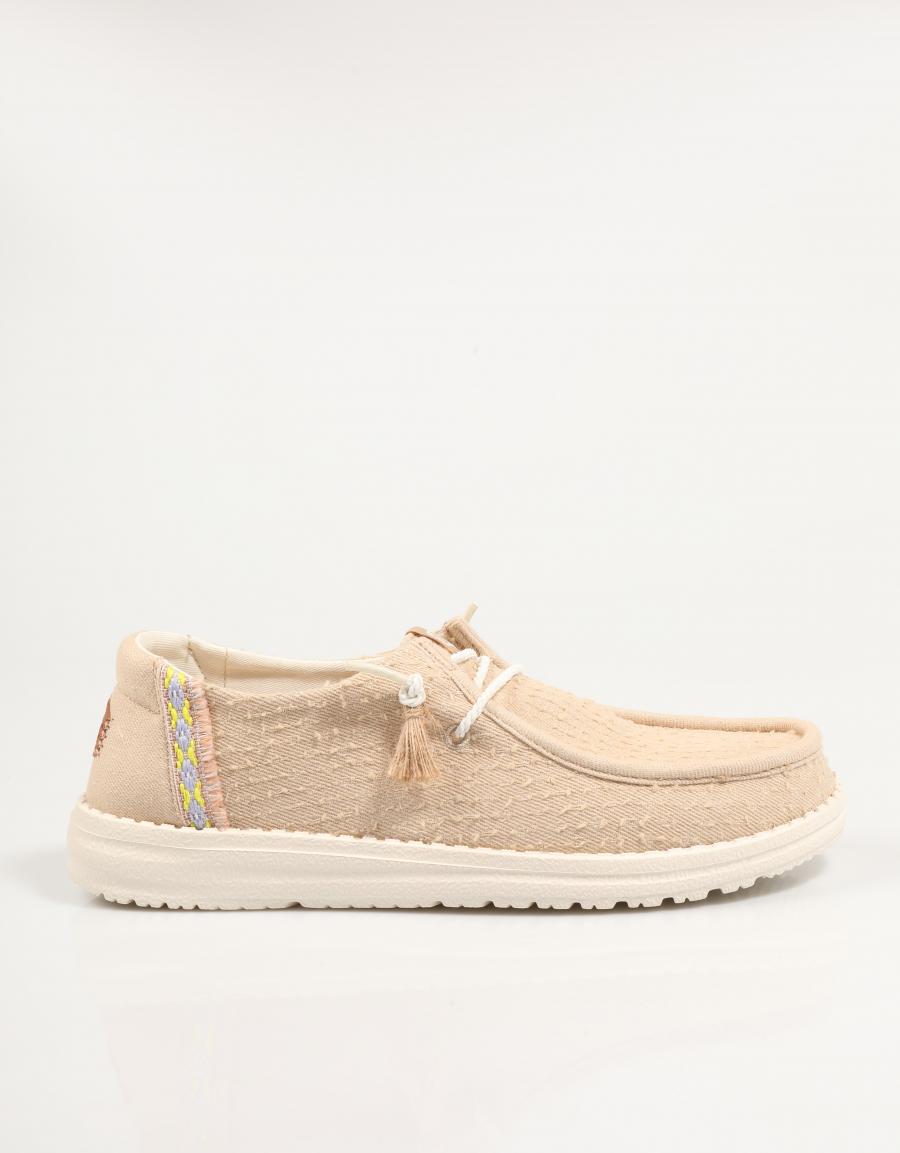 Sport Dude Wendy Perf Canvas Scarpe in beige