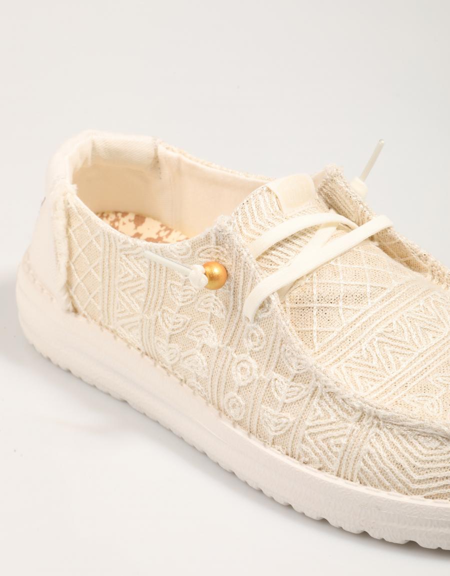 Zapatos Sport Dude Wendy Alcrochet Lace en Color Beige