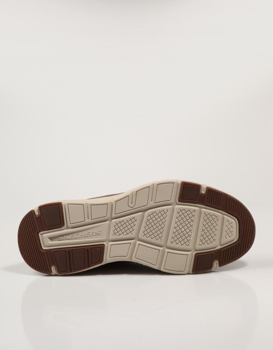 ZAPATILLAS SKECHERS 205340 en color Taupe