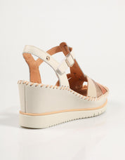 SANDALIAS PIKOLINOS AGUADULCE W3Z 1836C1 en color Blanco