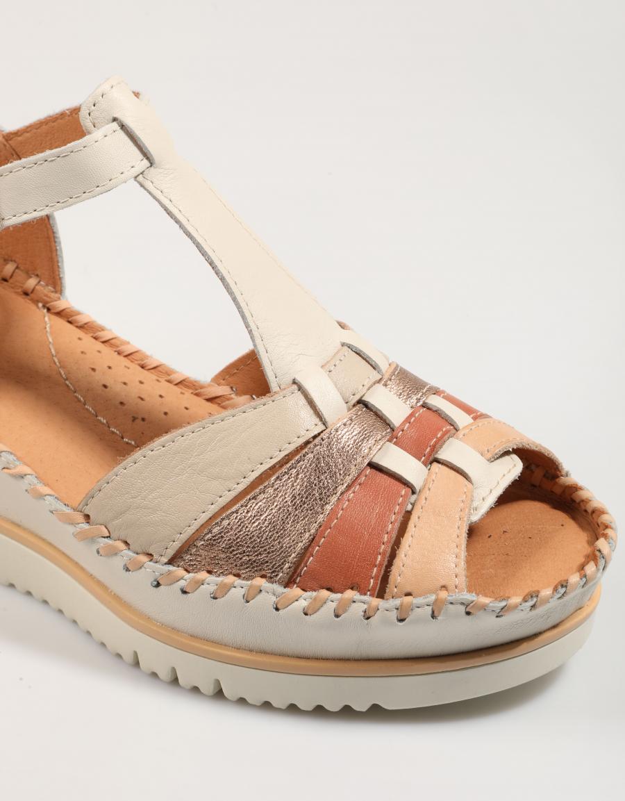 SANDALIAS PIKOLINOS AGUADULCE W3Z 1836C1 en color Blanco