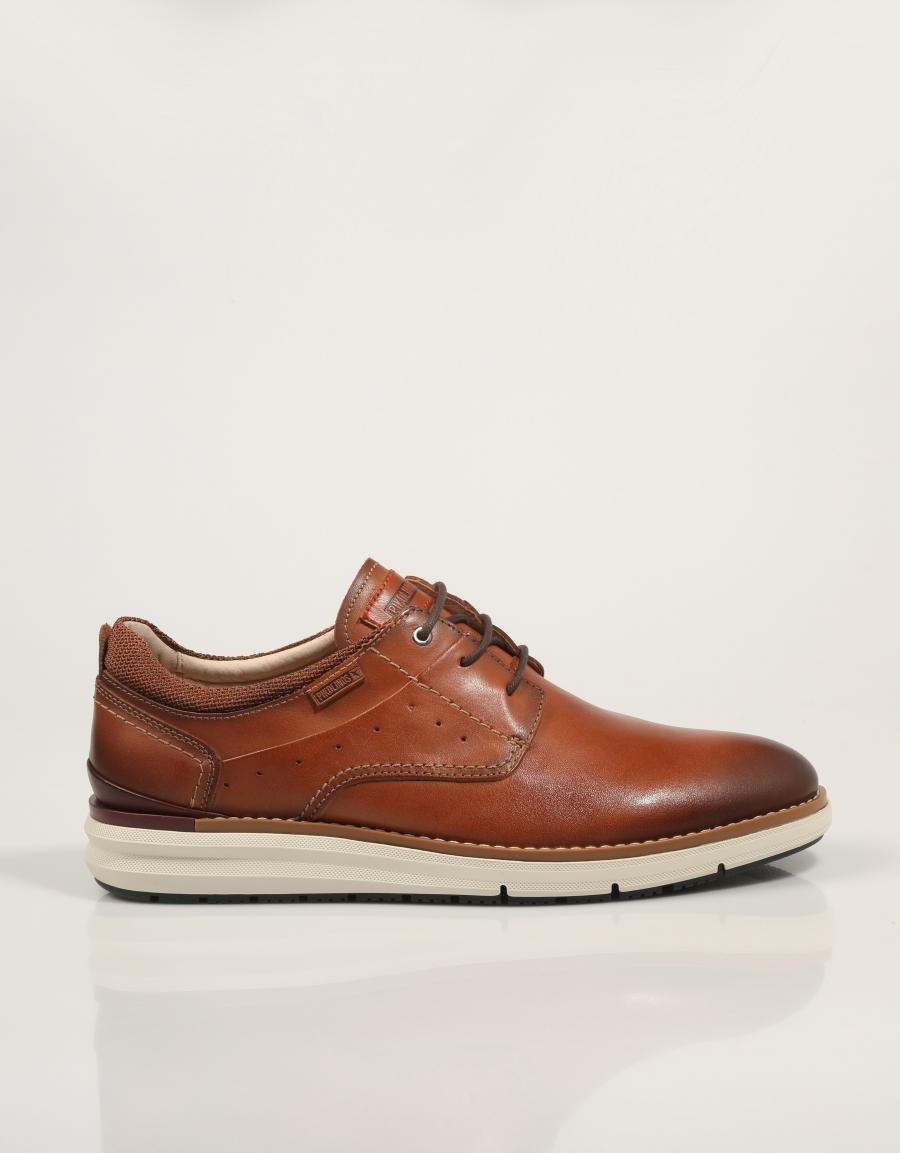 Schuhe Pikolinos Manacor M1A 4276C1 in Lederfarbe