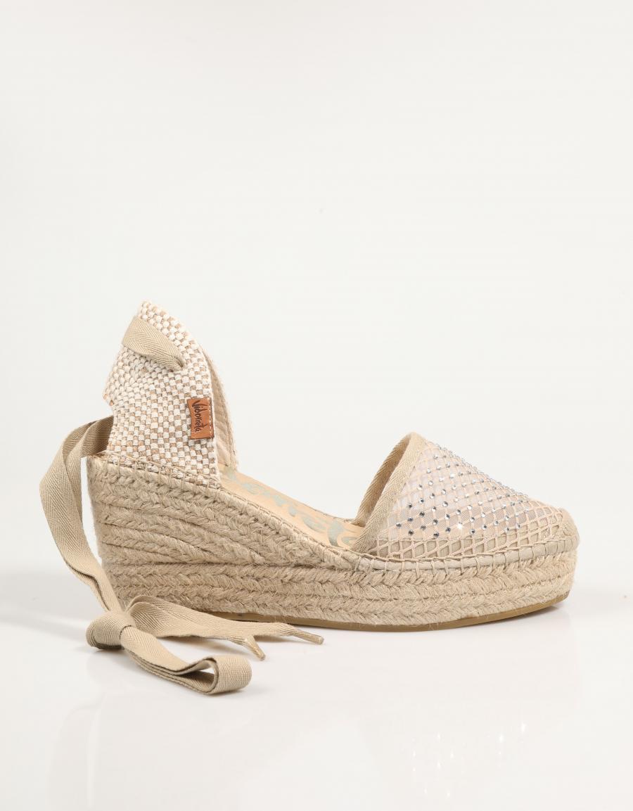 Sandales vidorreta 06700 en couleur beige
