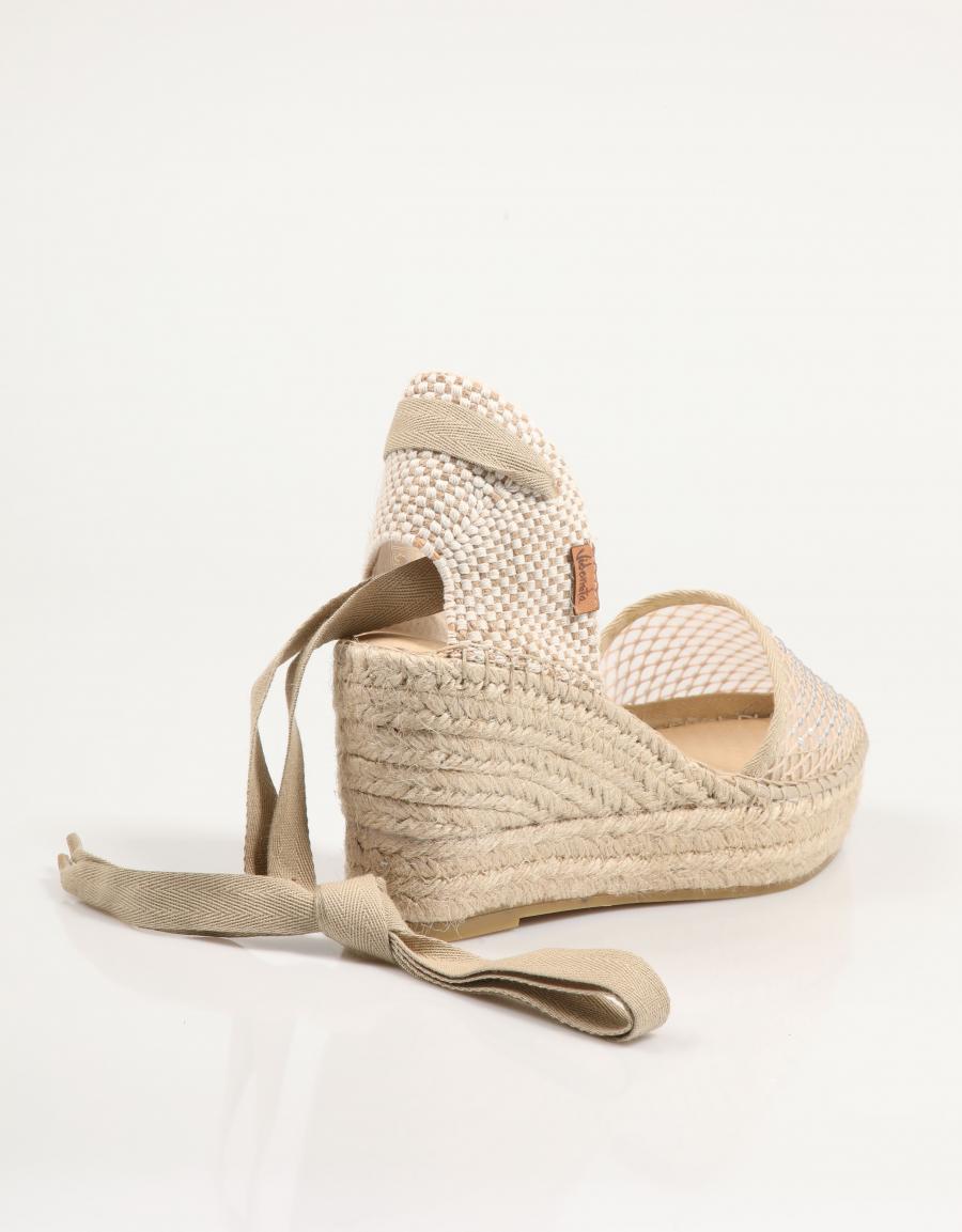 Sandales vidorreta 06700 en couleur beige